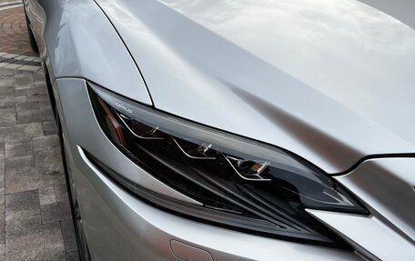 Lexus LS IV, 2018 год, 4 890 000 рублей, 10 фотография