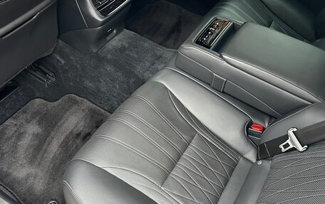 Lexus LS IV, 2018 год, 4 890 000 рублей, 25 фотография