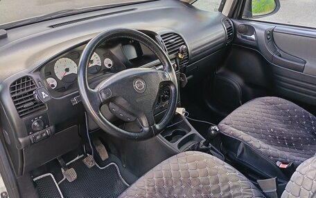 Opel Zafira A рестайлинг, 2001 год, 545 000 рублей, 8 фотография