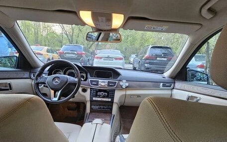 Mercedes-Benz E-Класс, 2013 год, 2 400 000 рублей, 10 фотография