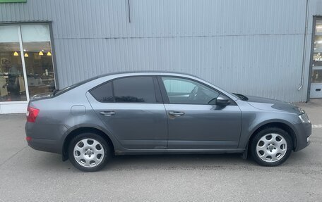 Skoda Octavia, 2013 год, 1 050 000 рублей, 2 фотография