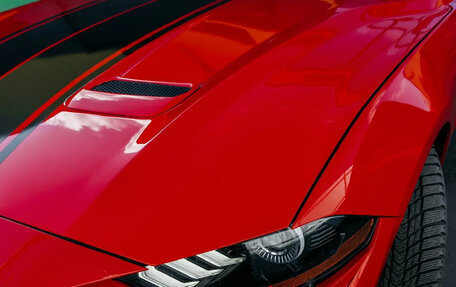 Ford Mustang VI рестайлинг, 2019 год, 2 999 999 рублей, 7 фотография