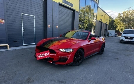 Ford Mustang VI рестайлинг, 2019 год, 2 999 999 рублей, 2 фотография
