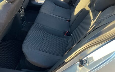 Volkswagen Jetta VI, 2011 год, 800 000 рублей, 14 фотография