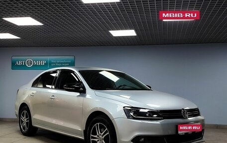 Volkswagen Jetta VI, 2013 год, 1 112 000 рублей, 3 фотография