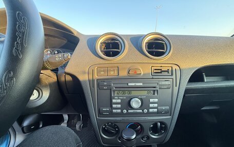 Ford Fusion I, 2008 год, 400 000 рублей, 12 фотография