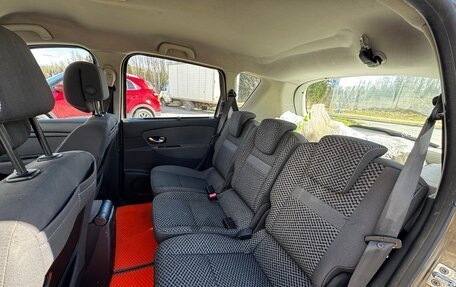 Renault Scenic III, 2011 год, 680 000 рублей, 9 фотография
