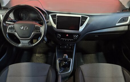 Hyundai Solaris II рестайлинг, 2019 год, 1 289 000 рублей, 9 фотография