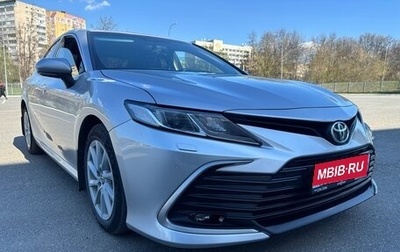 Toyota Camry, 2021 год, 2 800 000 рублей, 1 фотография