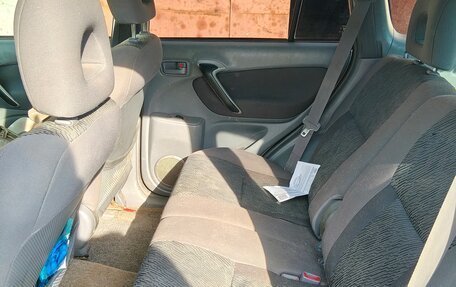 Toyota RAV4, 2003 год, 470 000 рублей, 9 фотография