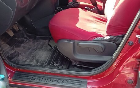 Renault Sandero II рестайлинг, 2014 год, 780 000 рублей, 8 фотография