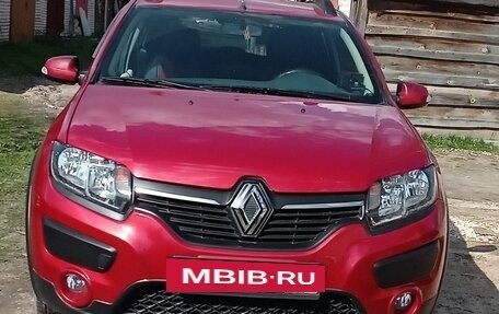 Renault Sandero II рестайлинг, 2014 год, 780 000 рублей, 2 фотография