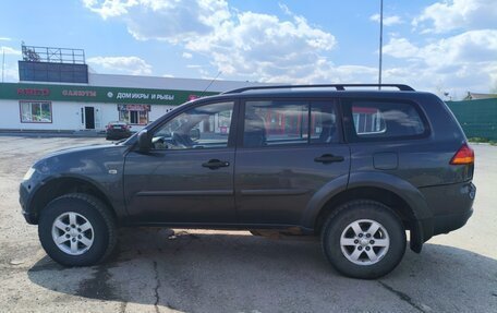 Mitsubishi Pajero Sport II рестайлинг, 2011 год, 1 250 000 рублей, 2 фотография