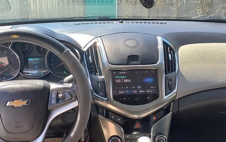 Chevrolet Cruze II, 2013 год, 825 000 рублей, 4 фотография