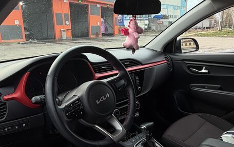 KIA Rio IV, 2022 год, 2 100 000 рублей, 4 фотография