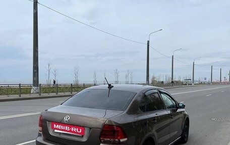 Volkswagen Polo VI (EU Market), 2018 год, 700 000 рублей, 4 фотография