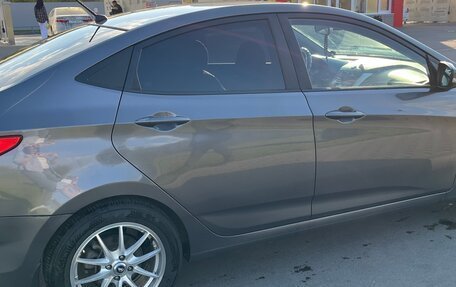 Hyundai Solaris II рестайлинг, 2011 год, 790 000 рублей, 5 фотография