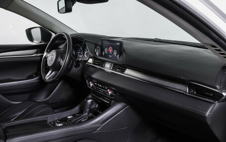 Mazda 6, 2019 год, 2 725 000 рублей, 11 фотография