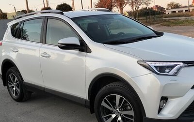 Toyota RAV4, 2019 год, 2 930 000 рублей, 1 фотография