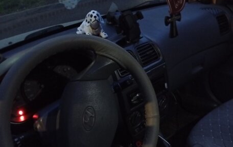 Hyundai Accent II, 2005 год, 400 000 рублей, 1 фотография