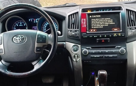Toyota Land Cruiser 200, 2008 год, 2 600 000 рублей, 9 фотография
