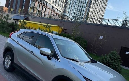 Mitsubishi Eclipse Cross, 2018 год, 1 950 000 рублей, 2 фотография