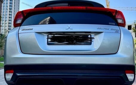 Mitsubishi Eclipse Cross, 2018 год, 1 950 000 рублей, 3 фотография