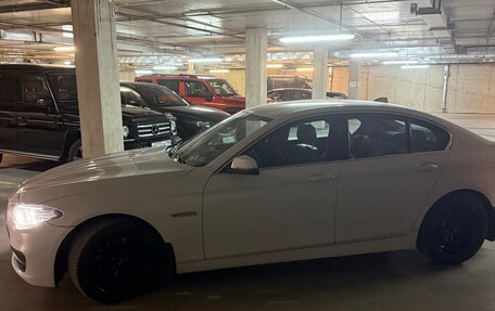 BMW 5 серия, 2015 год, 1 700 000 рублей, 2 фотография