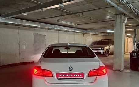 BMW 5 серия, 2015 год, 1 700 000 рублей, 5 фотография