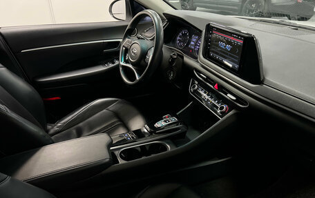 Hyundai Sonata VIII, 2019 год, 1 599 000 рублей, 21 фотография