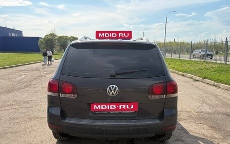 Volkswagen Touareg III, 2008 год, 880 000 рублей, 2 фотография