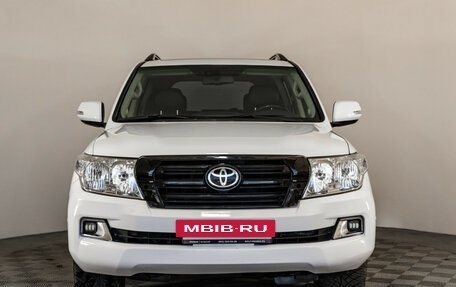 Toyota Land Cruiser 200, 2011 год, 2 499 000 рублей, 2 фотография