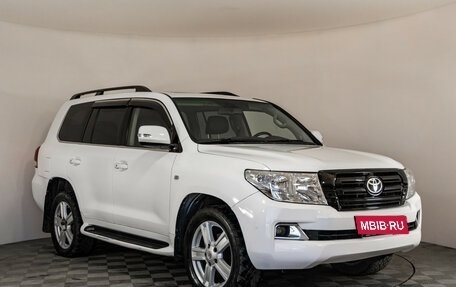 Toyota Land Cruiser 200, 2011 год, 2 499 000 рублей, 3 фотография