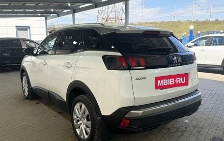 Peugeot 3008 II, 2017 год, 1 699 000 рублей, 3 фотография