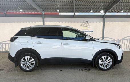 Peugeot 3008 II, 2017 год, 1 699 000 рублей, 6 фотография