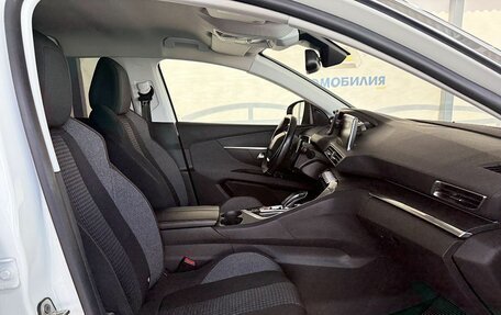 Peugeot 3008 II, 2017 год, 1 699 000 рублей, 11 фотография