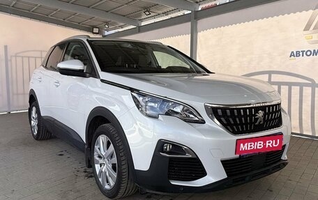 Peugeot 3008 II, 2017 год, 1 699 000 рублей, 7 фотография