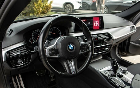 BMW 5 серия, 2018 год, 4 029 000 рублей, 20 фотография