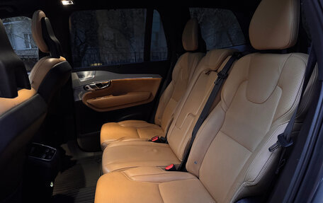 Volvo XC90 II рестайлинг, 2015 год, 3 950 000 рублей, 27 фотография
