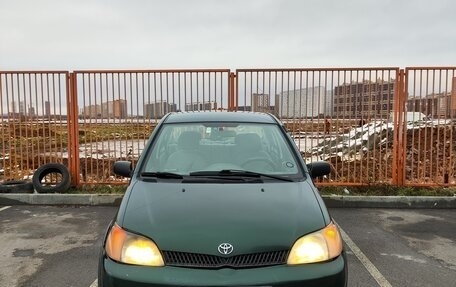 Toyota Echo, 2000 год, 250 000 рублей, 2 фотография