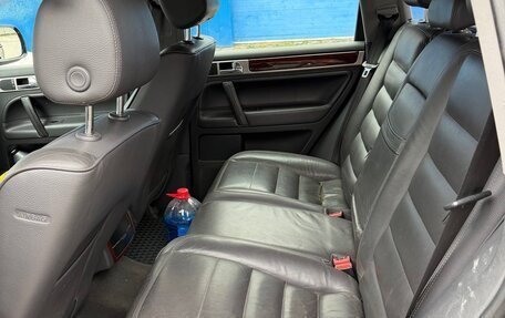 Volkswagen Touareg III, 2006 год, 900 000 рублей, 5 фотография