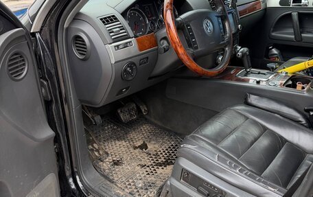 Volkswagen Touareg III, 2006 год, 900 000 рублей, 9 фотография