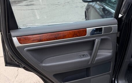 Volkswagen Touareg III, 2006 год, 900 000 рублей, 6 фотография