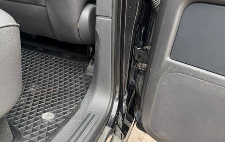 Volkswagen Touareg III, 2006 год, 900 000 рублей, 21 фотография