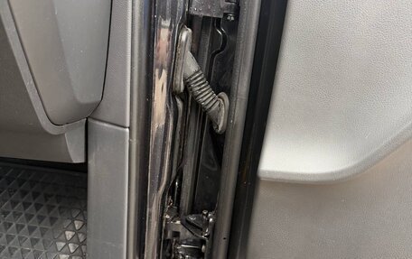 Volkswagen Touareg III, 2006 год, 900 000 рублей, 22 фотография