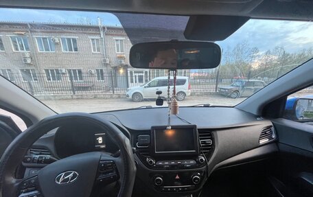 Hyundai Solaris II рестайлинг, 2020 год, 1 500 000 рублей, 3 фотография