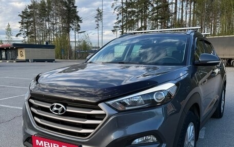 Hyundai Tucson III, 2018 год, 1 825 000 рублей, 2 фотография