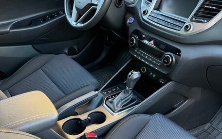 Hyundai Tucson III, 2018 год, 1 825 000 рублей, 10 фотография