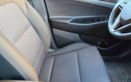 Hyundai Tucson III, 2018 год, 1 825 000 рублей, 11 фотография