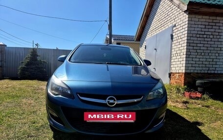 Opel Astra J, 2013 год, 750 000 рублей, 5 фотография